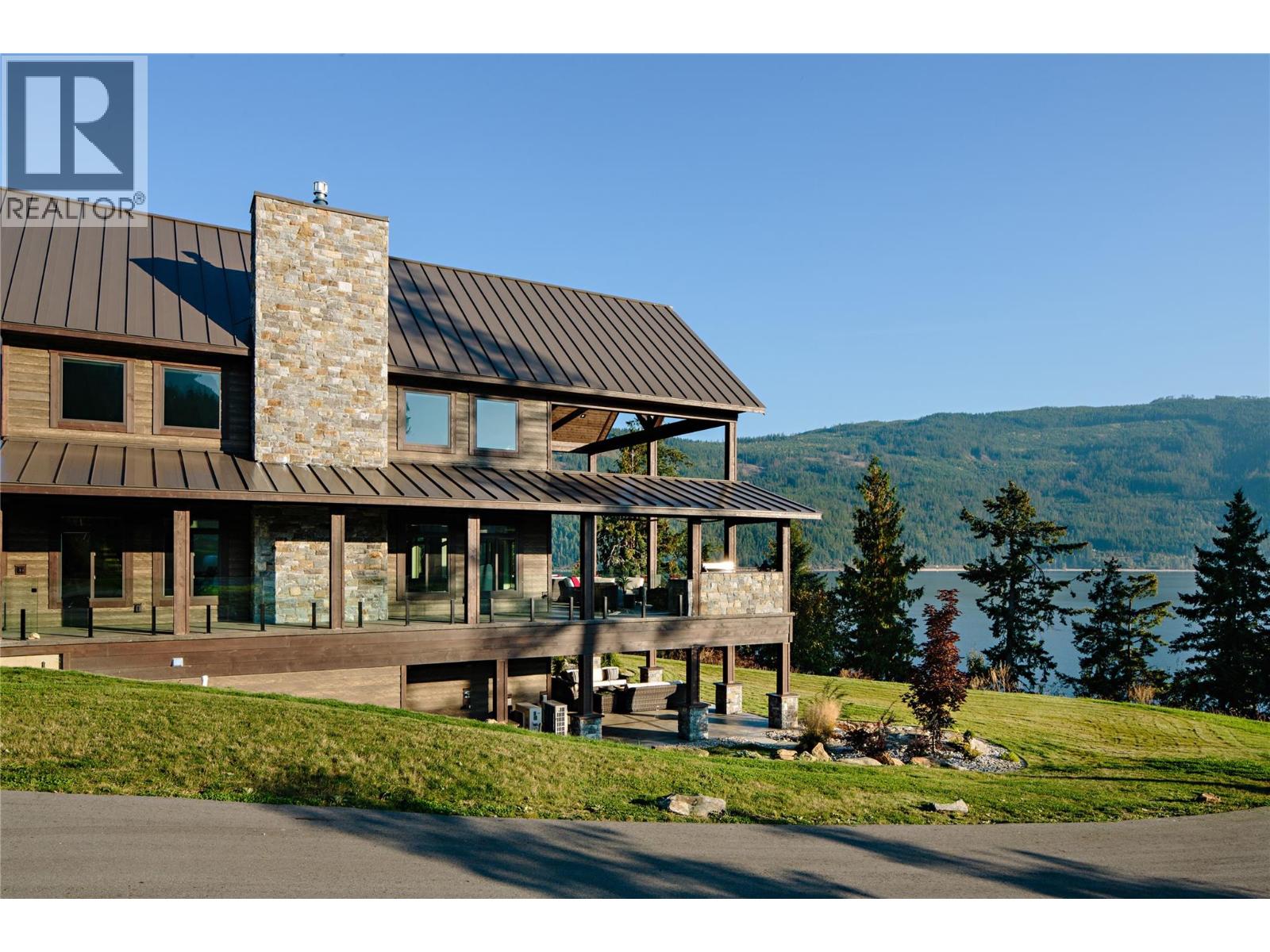 6525 Worrall Road, Tappen, British Columbia  V0E 2X1 - Photo 23 - 10393296