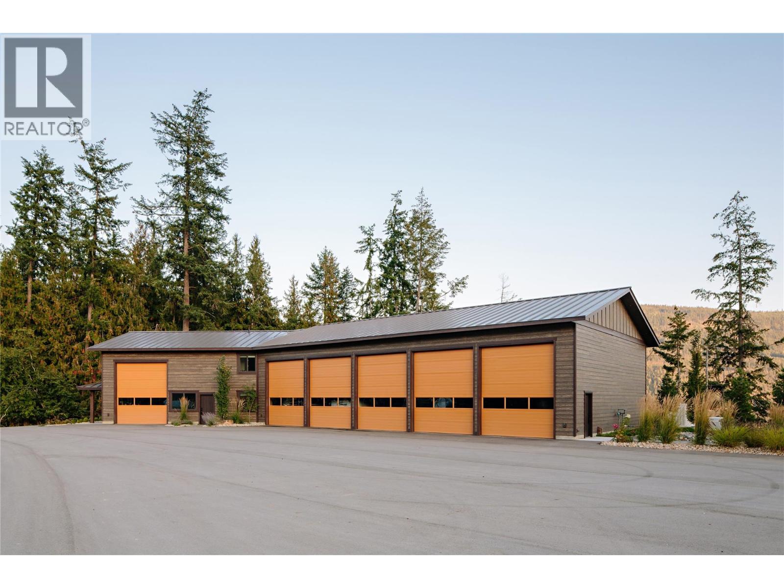 6525 Worrall Road, Tappen, British Columbia  V0E 2X1 - Photo 38 - 10393296