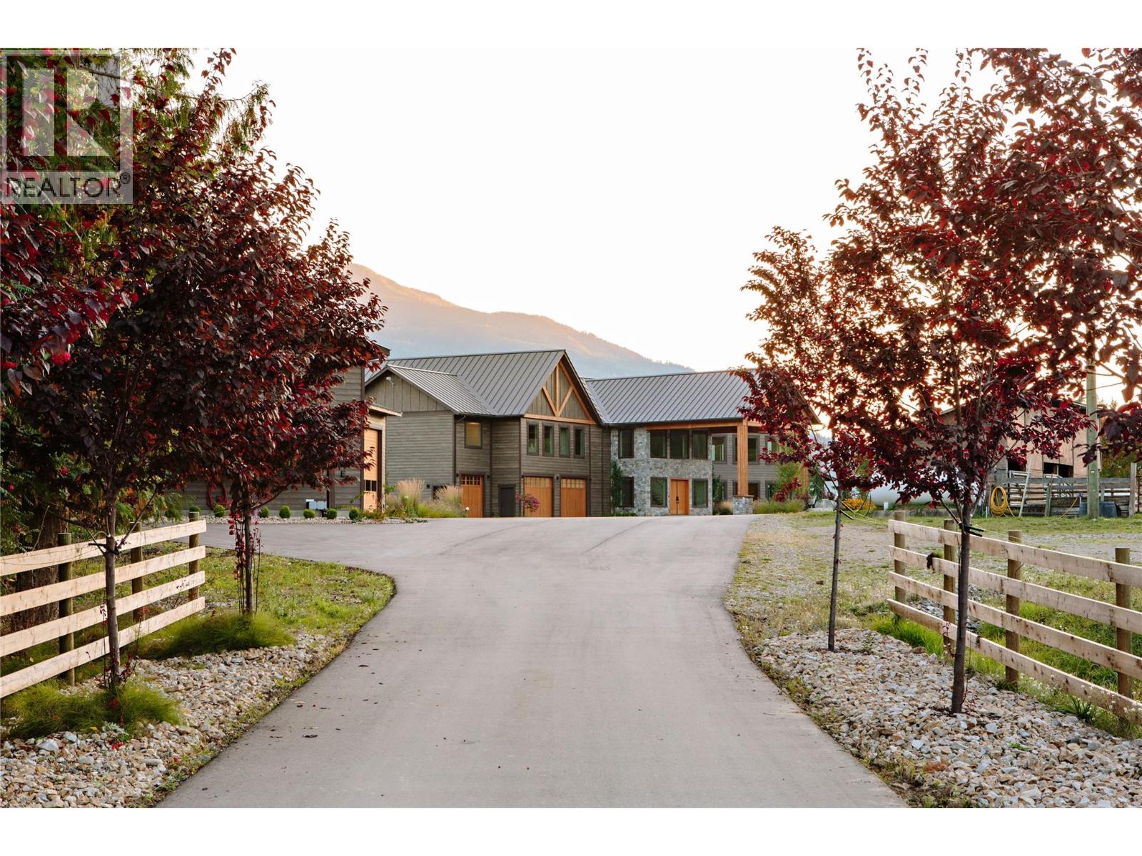 6525 Worrall Road, Tappen, British Columbia  V0E 2X1 - Photo 40 - 10393296