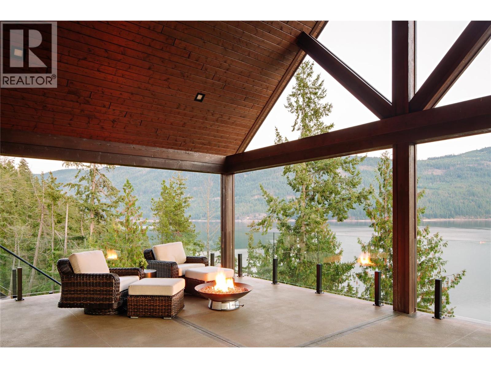6525 Worrall Road, Tappen, British Columbia  V0E 2X1 - Photo 44 - 10393296