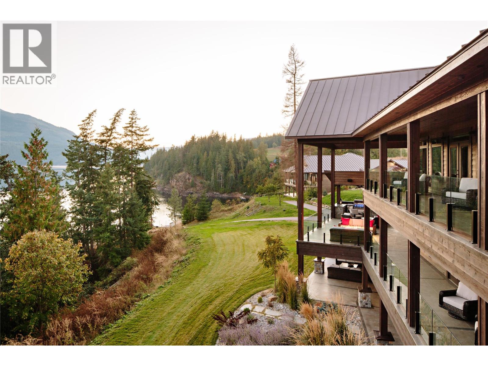 6525 Worrall Road, Tappen, British Columbia  V0E 2X1 - Photo 45 - 10393296