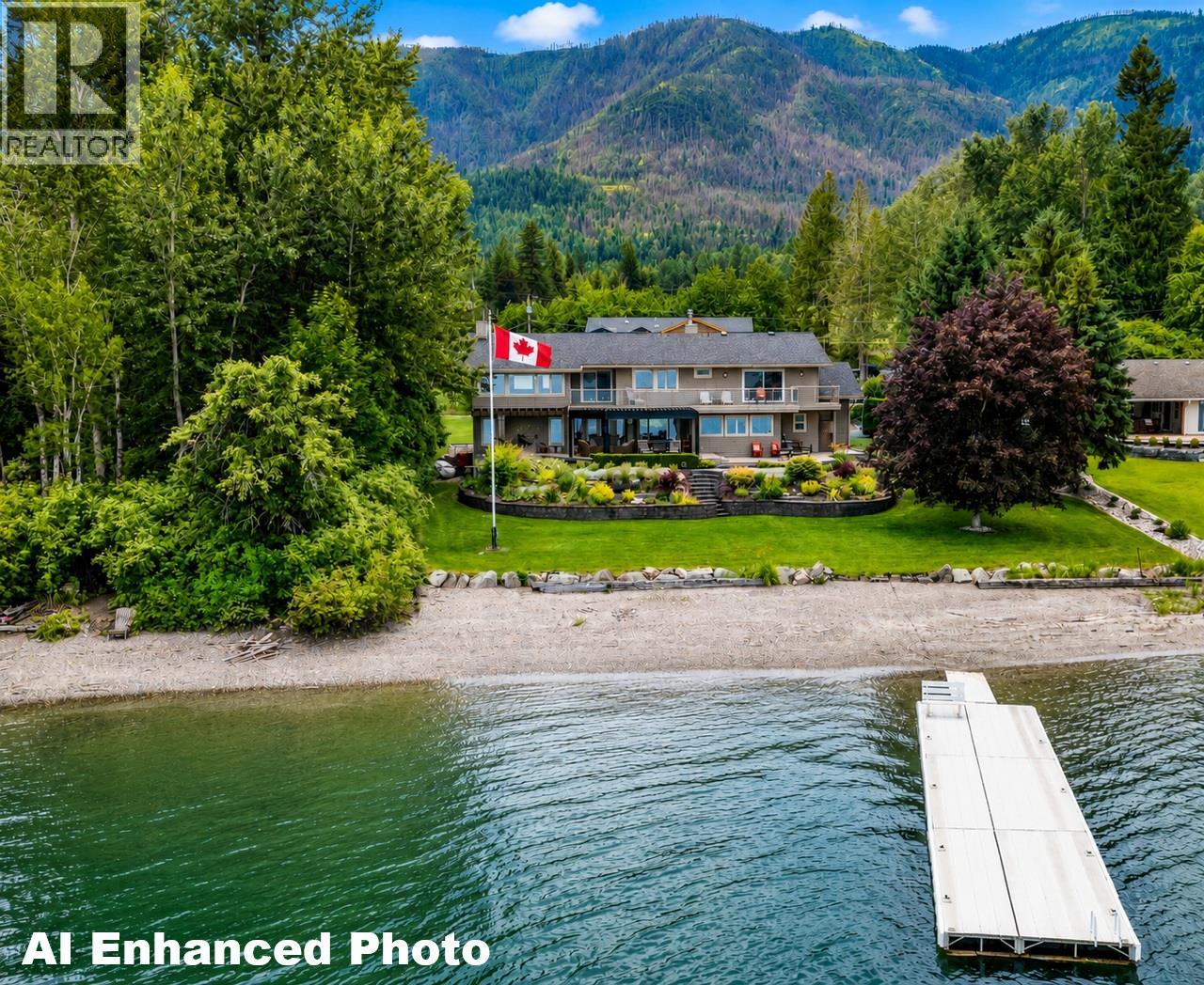 777 Coubeaux Place, Sorrento, British Columbia  V0E 2W1 - Photo 1 - 10393294