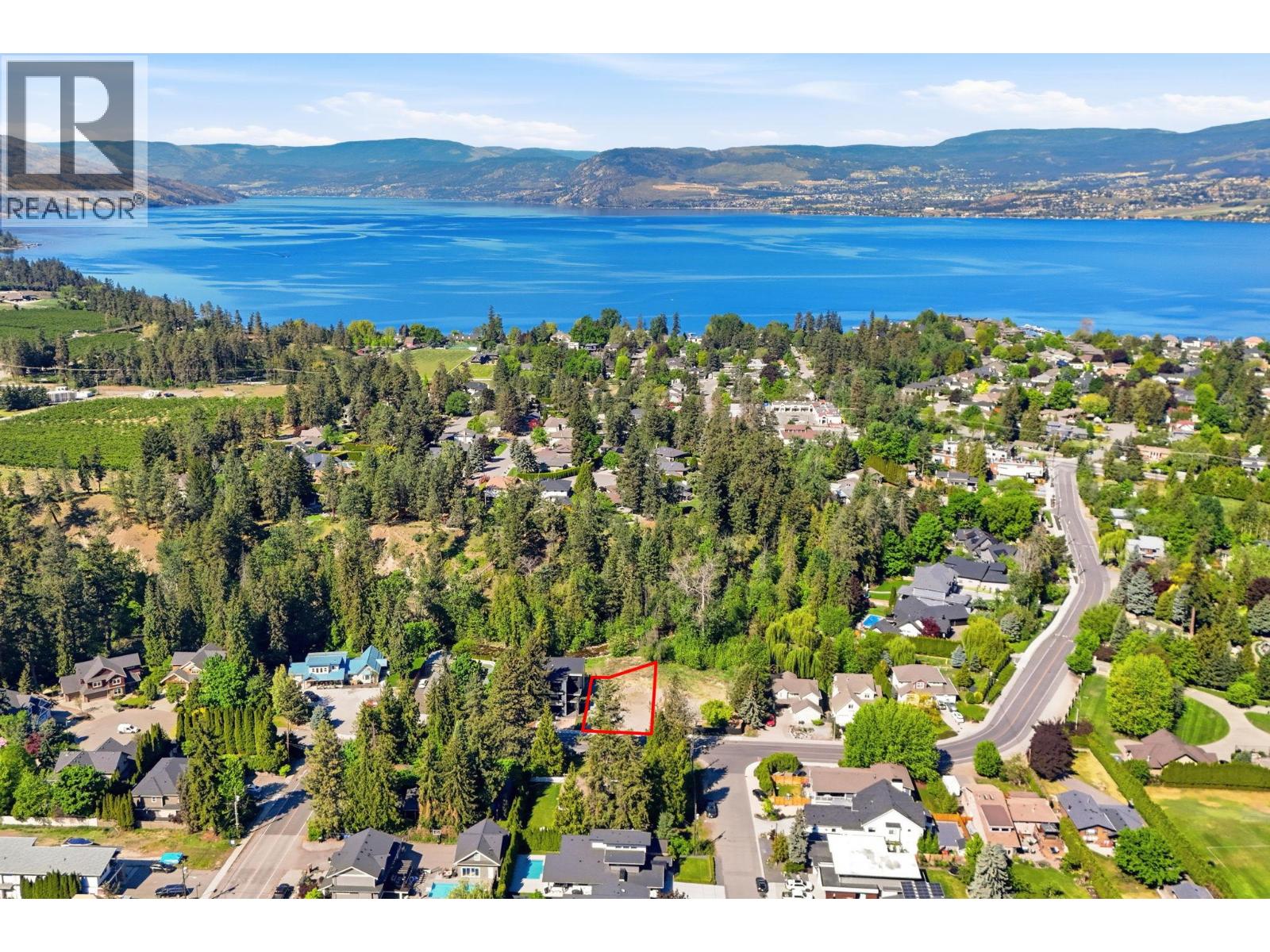 4618 Mcclure Road, Kelowna, British Columbia  V1W 1L6 - Photo 3 - 10392060
