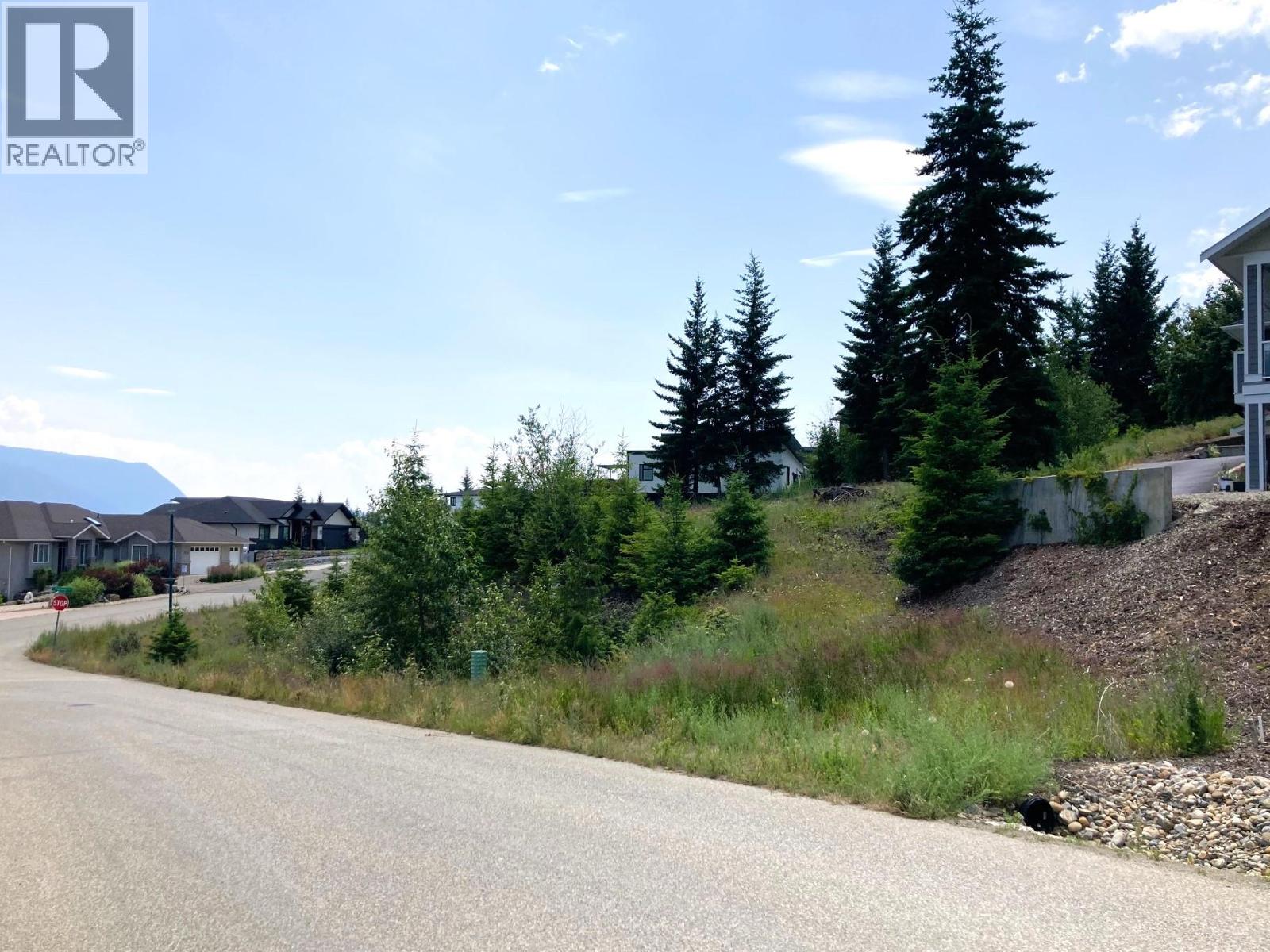 2555 Highlands Drive, Blind Bay, British Columbia  V0E 1H1 - Photo 5 - 10393300