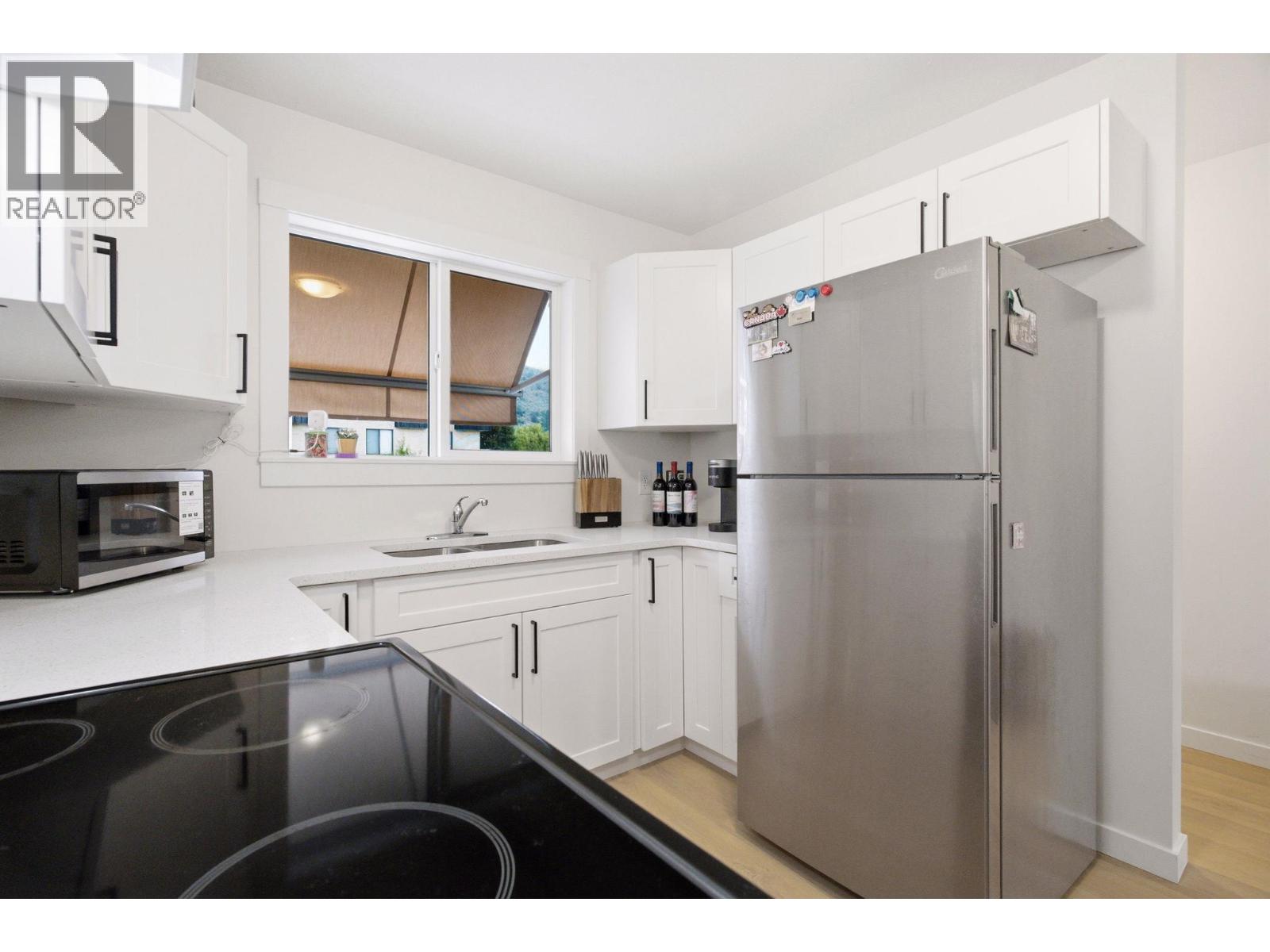 4004 34 Street Unit# 207 Lot# 15, Vernon, British Columbia  V1T 5Y2 - Photo 8 - 10391395