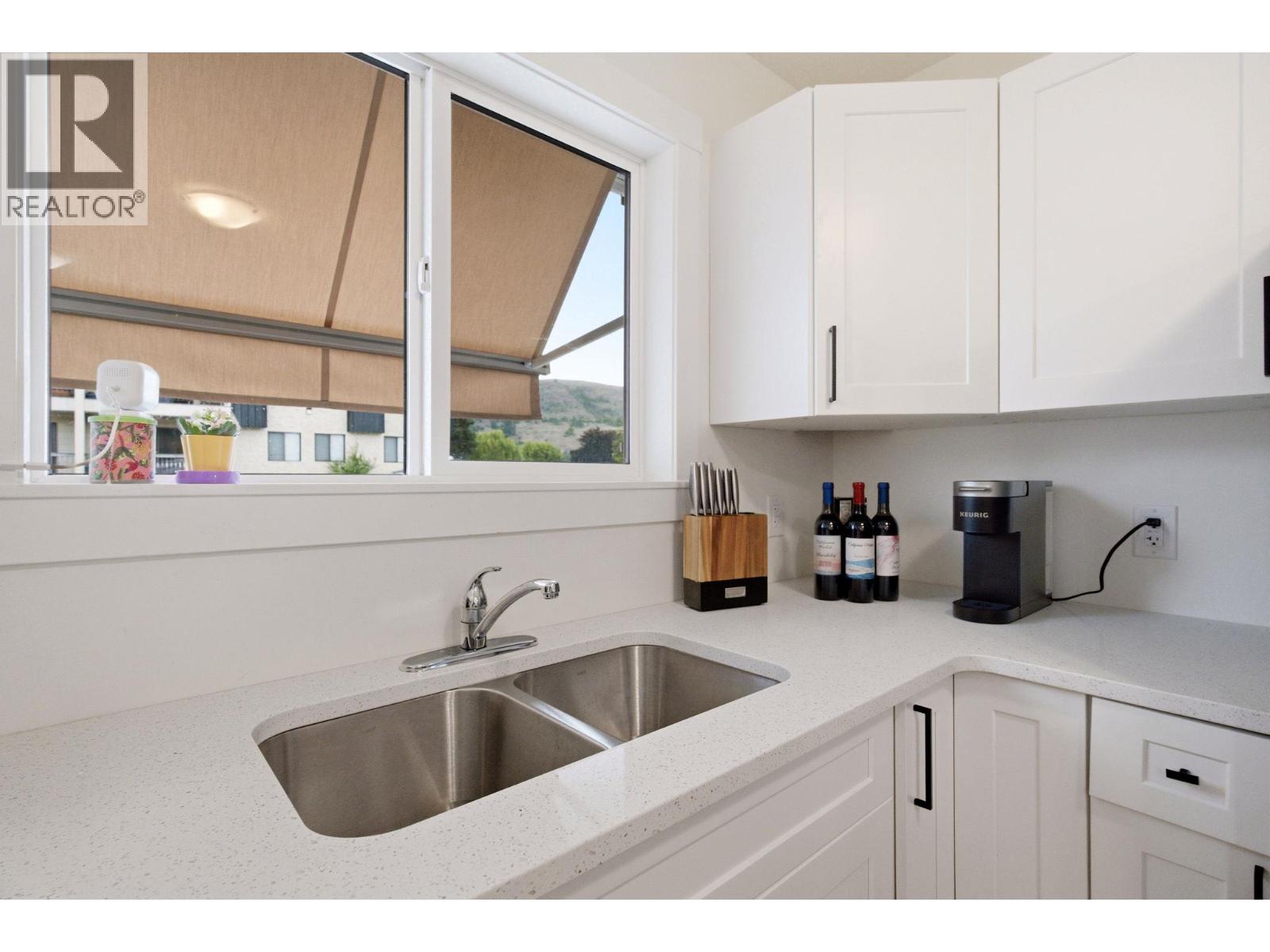 4004 34 Street Unit# 207 Lot# 15, Vernon, British Columbia  V1T 5Y2 - Photo 9 - 10391395