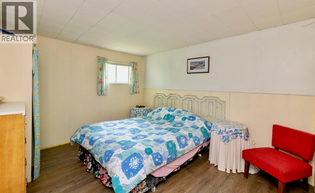 1281 Hoskins Road, Seymour Arm, British Columbia  V0E 1M0 - Photo 27 - 10392676