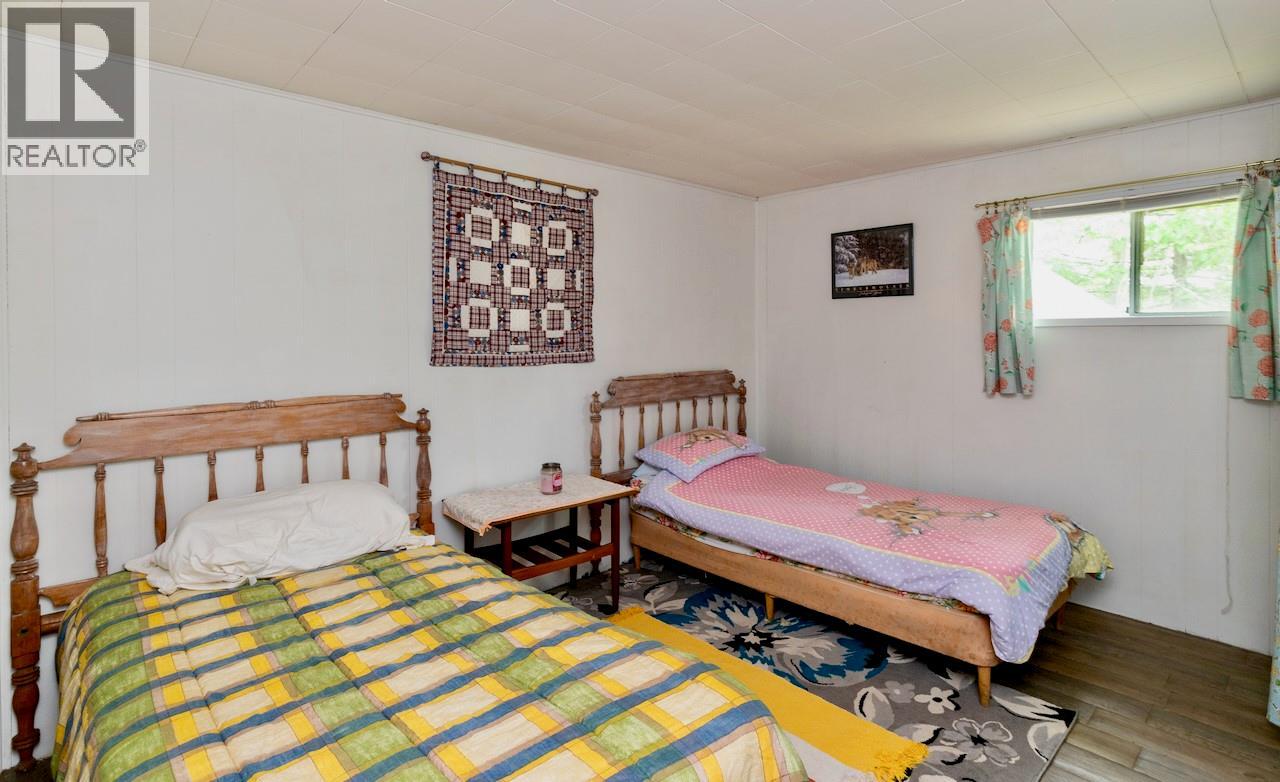 1281 Hoskins Road, Seymour Arm, British Columbia  V0E 1M0 - Photo 28 - 10392676