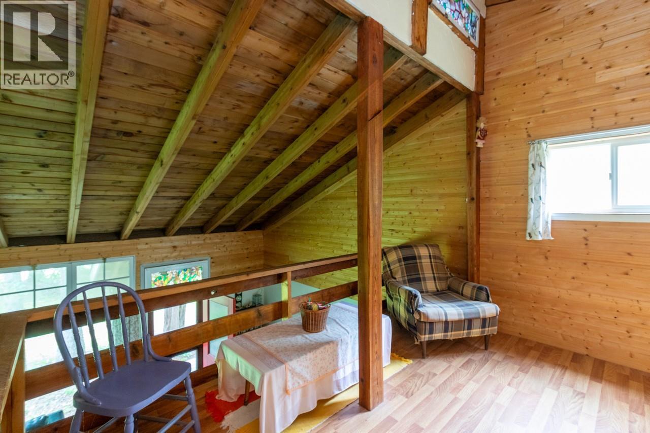 1281 Hoskins Road, Seymour Arm, British Columbia  V0E 1M0 - Photo 33 - 10392676