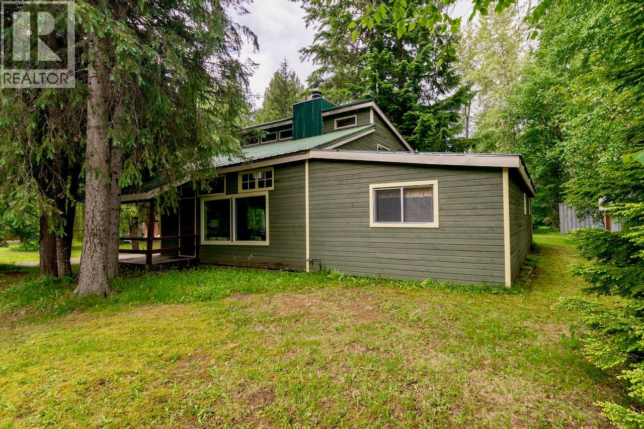 1281 Hoskins Road, Seymour Arm, British Columbia  V0E 1M0 - Photo 45 - 10392676