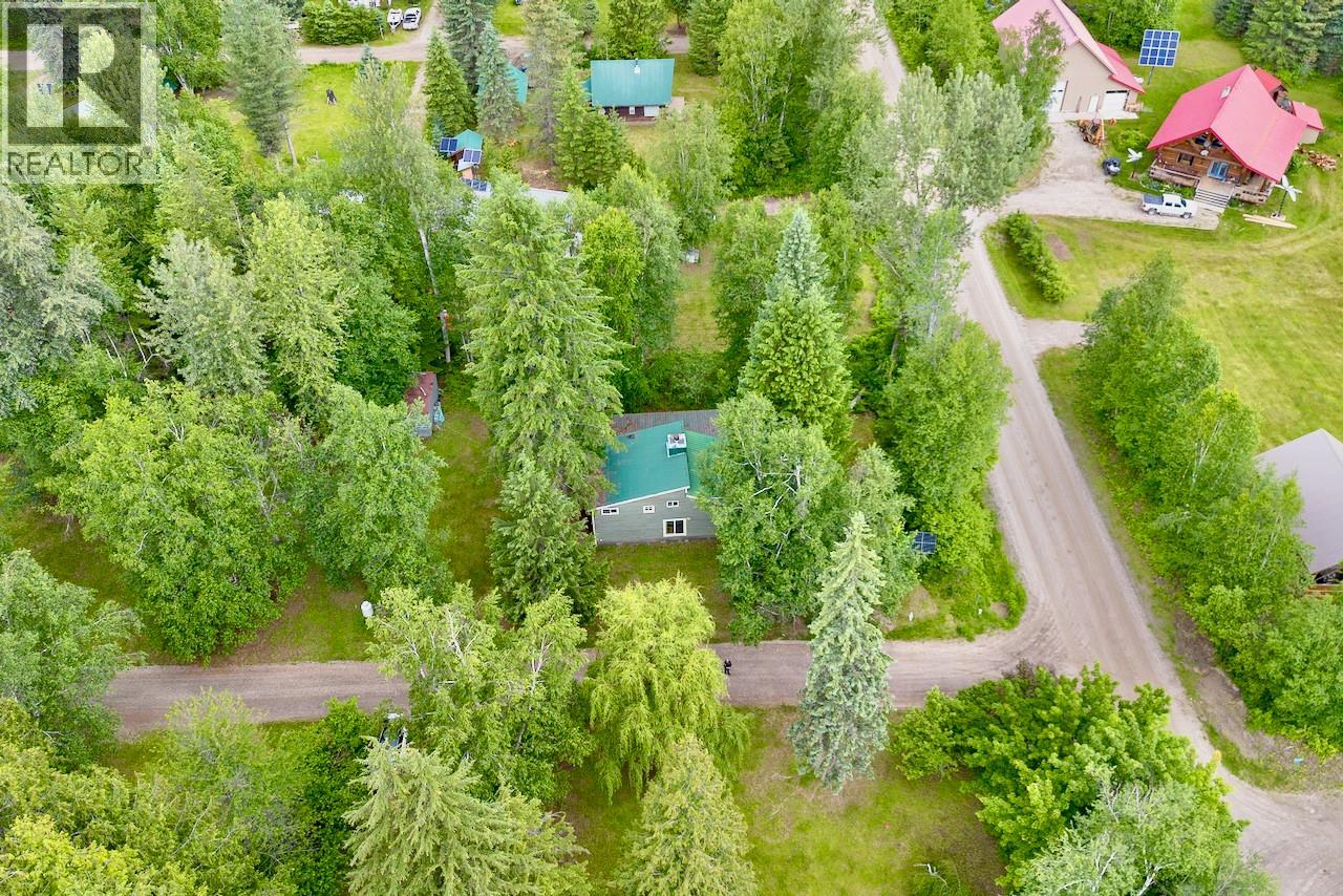 1281 Hoskins Road, Seymour Arm, British Columbia  V0E 1M0 - Photo 5 - 10392676