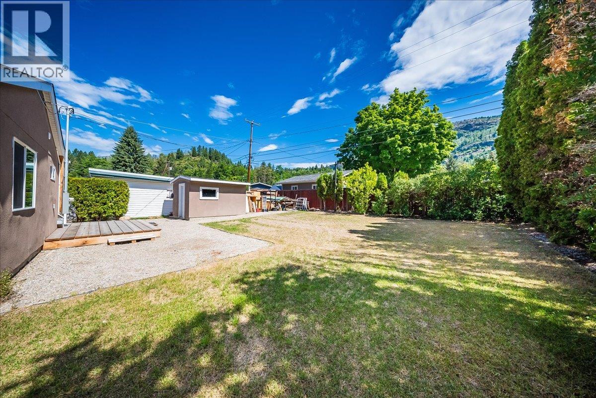 53 Hazlewood Drive, Trail, British Columbia  V1R 1G1 - Photo 35 - 10393129