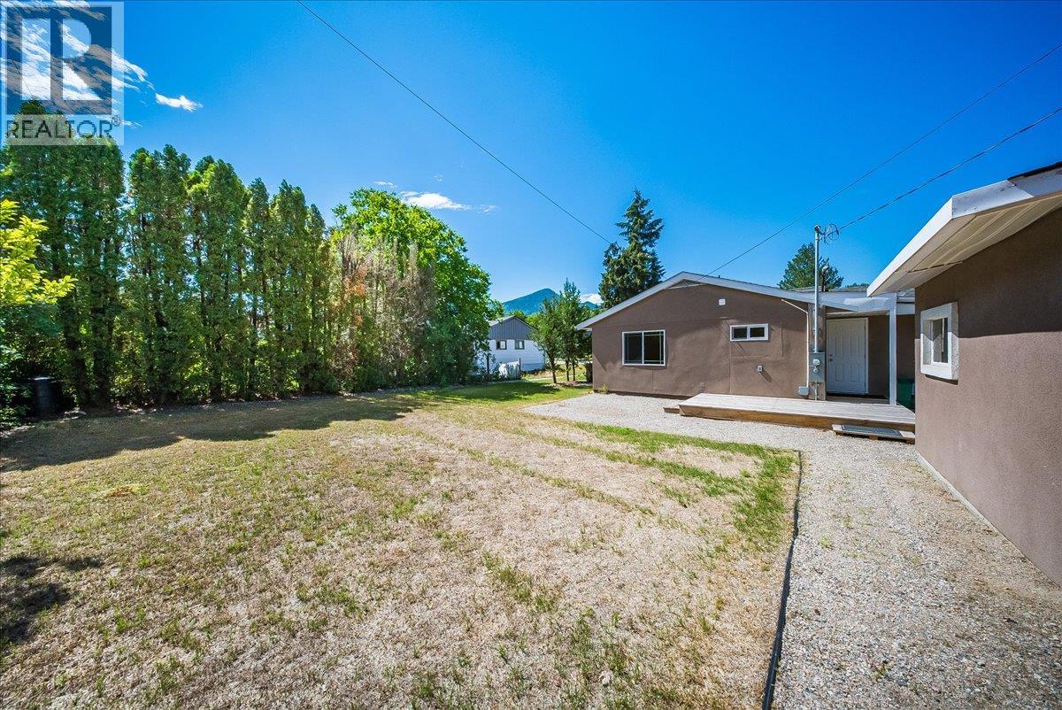 53 Hazlewood Drive, Trail, British Columbia  V1R 1G1 - Photo 38 - 10393129