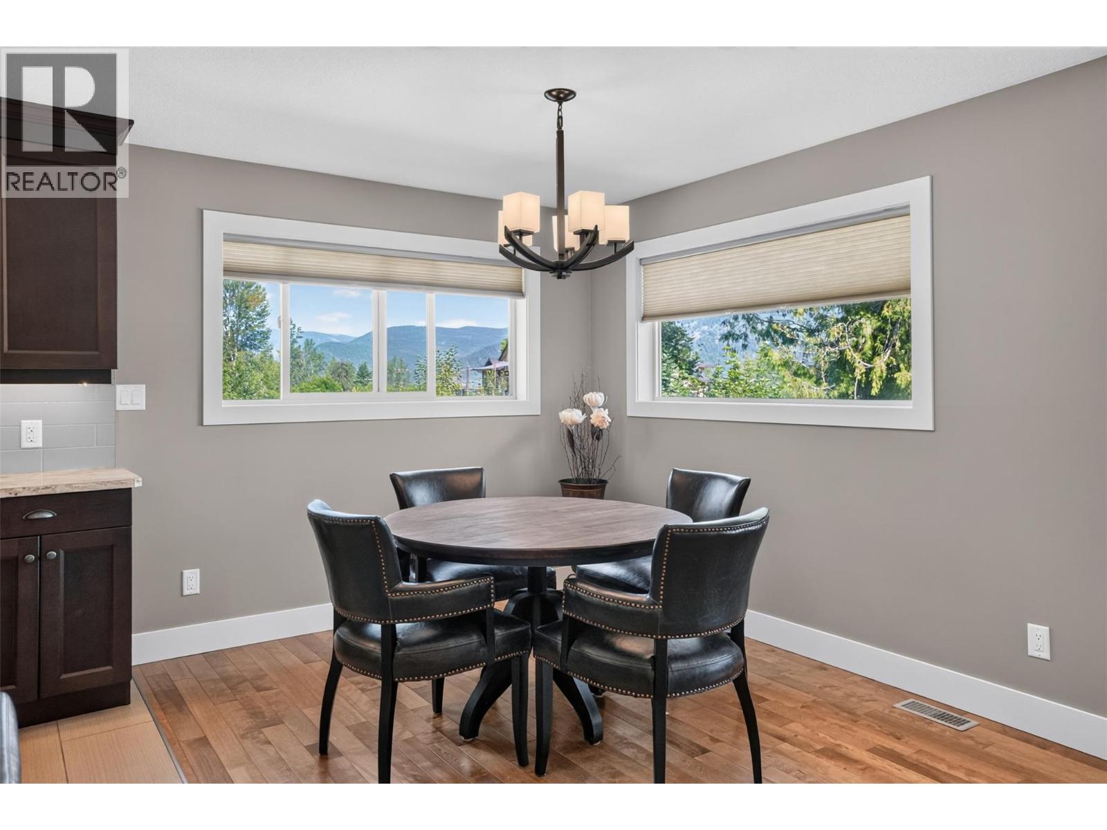 1115 West Richards Street, Nelson, British Columbia  V1L 5T3 - Photo 18 - 10393009