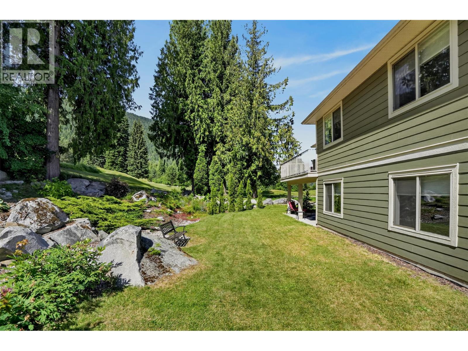 1115 West Richards Street, Nelson, British Columbia  V1L 5T3 - Photo 47 - 10393009