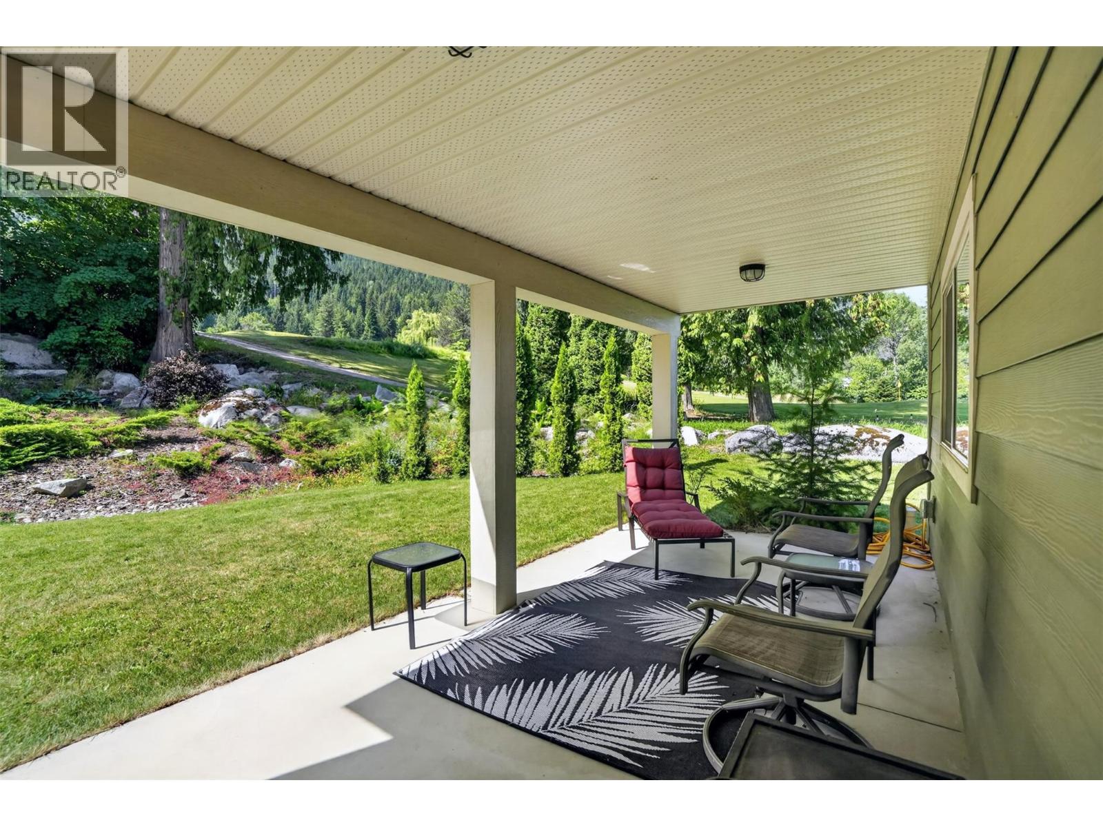 1115 West Richards Street, Nelson, British Columbia  V1L 5T3 - Photo 49 - 10393009