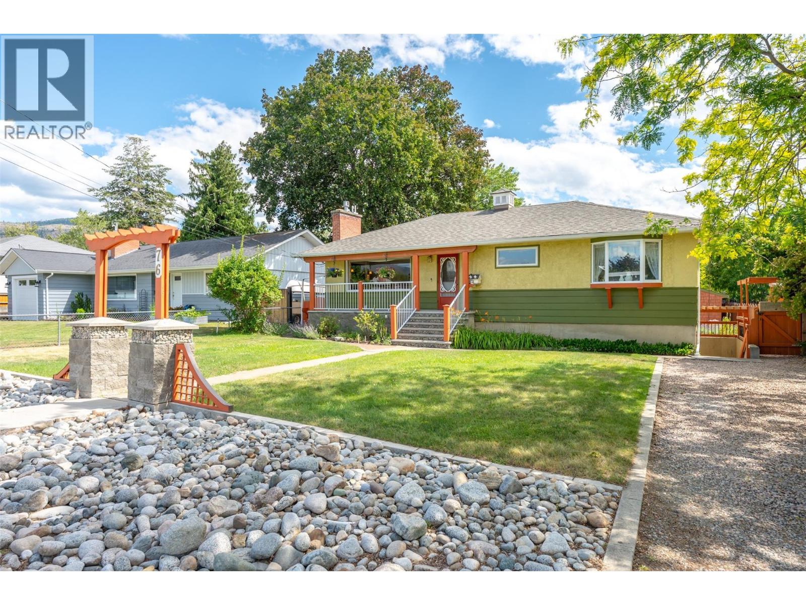 76 Huth Avenue, Penticton, British Columbia  V2A 2Z8 - Photo 1 - 10393361