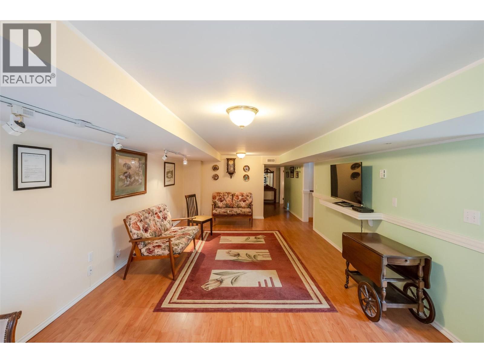 76 Huth Avenue, Penticton, British Columbia  V2A 2Z8 - Photo 34 - 10393361