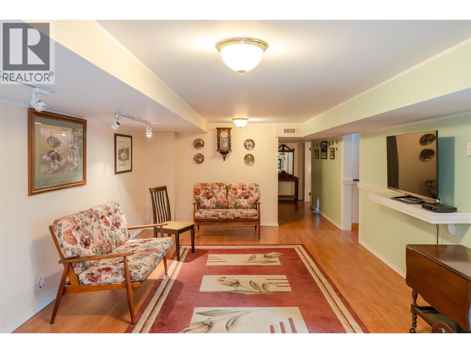 76 Huth Avenue, Penticton, British Columbia  V2A 2Z8 - Photo 35 - 10393361