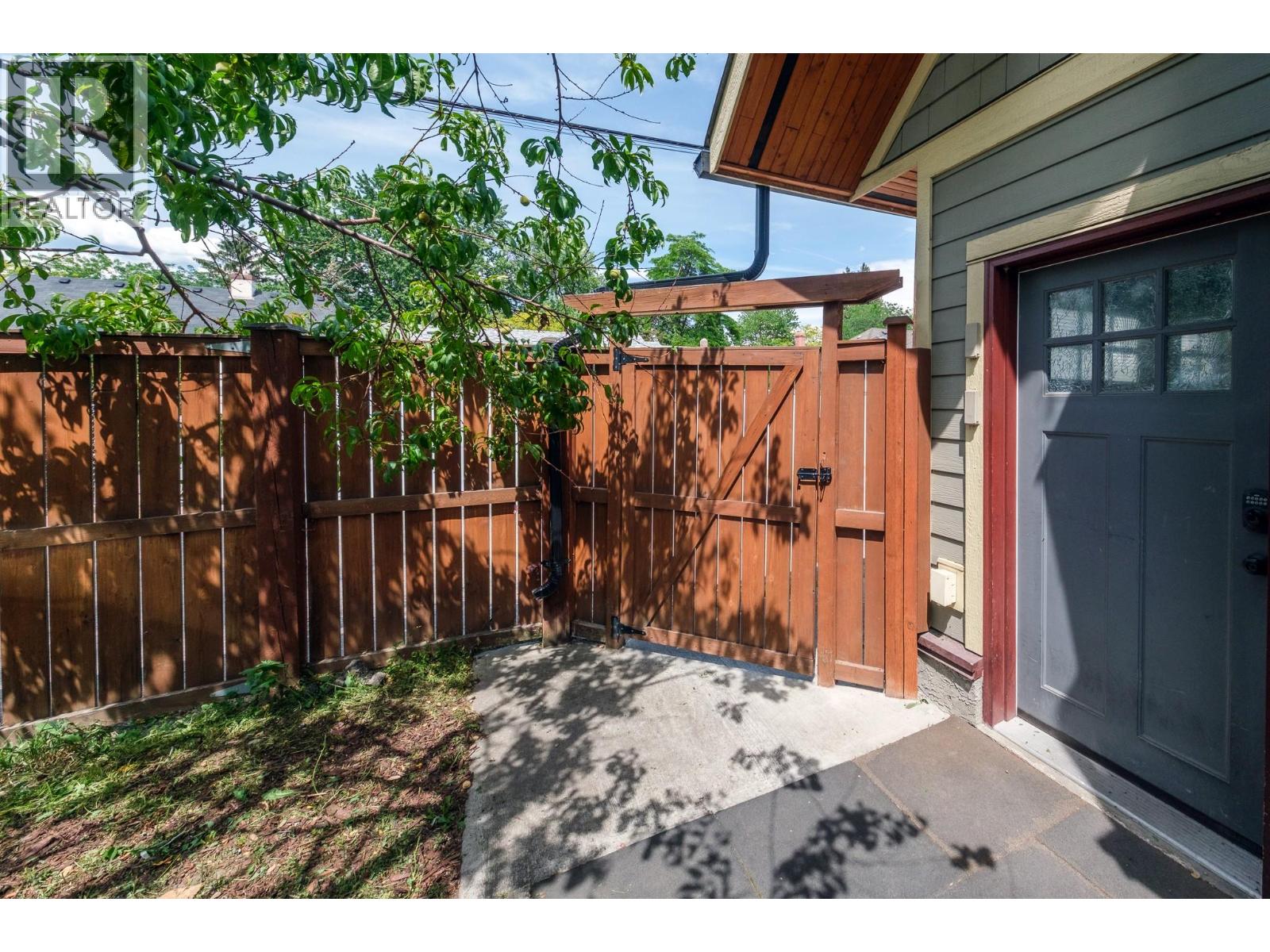 822 Lawrence Avenue, Kelowna, British Columbia  V1Y 6L9 - Photo 12 - 10393210