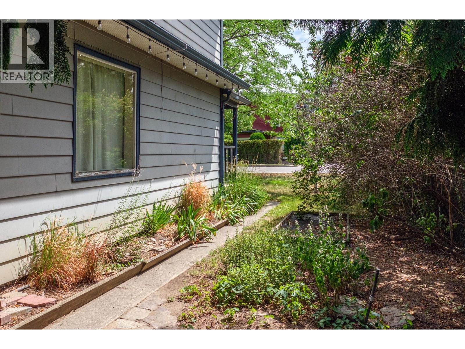 822 Lawrence Avenue, Kelowna, British Columbia  V1Y 6L9 - Photo 15 - 10393210