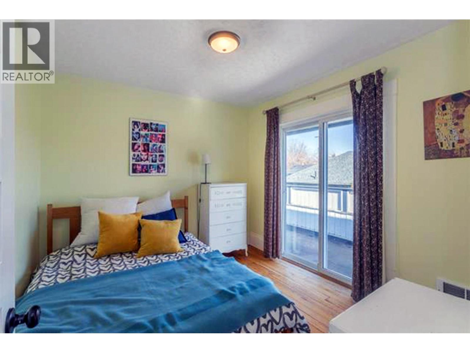 822 Lawrence Avenue, Kelowna, British Columbia  V1Y 6L9 - Photo 28 - 10393210