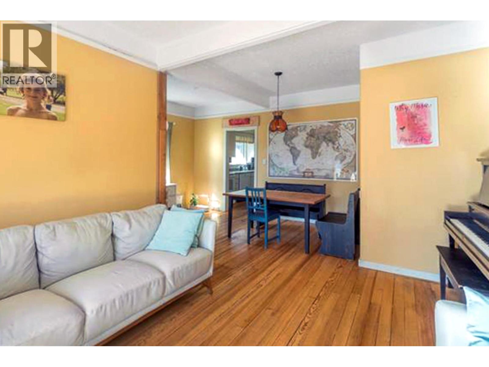 822 Lawrence Avenue, Kelowna, British Columbia  V1Y 6L9 - Photo 33 - 10393210