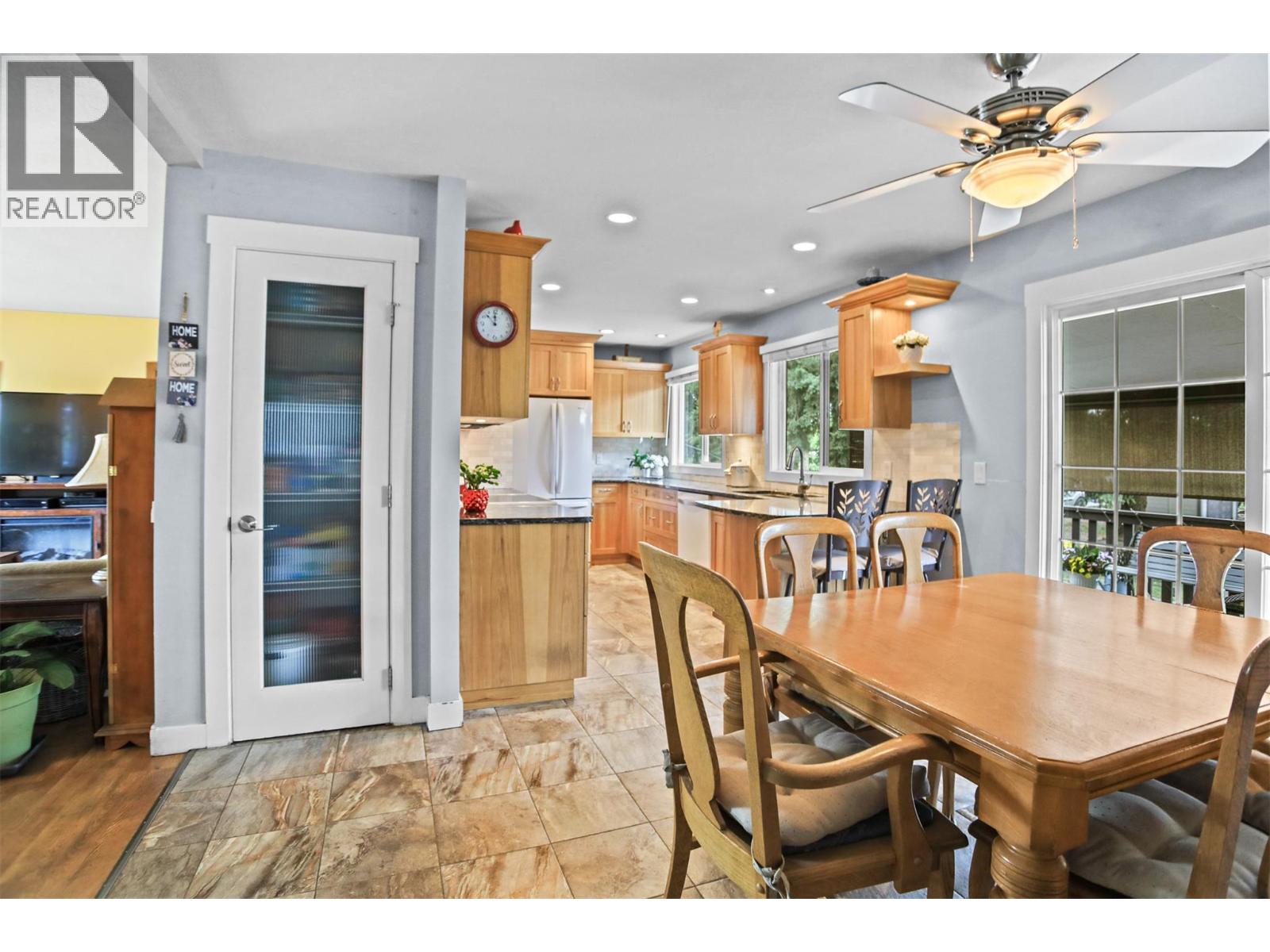 1530 Friesen Road, Kelowna, British Columbia  V1X 4X6 - Photo 10 - 10393180
