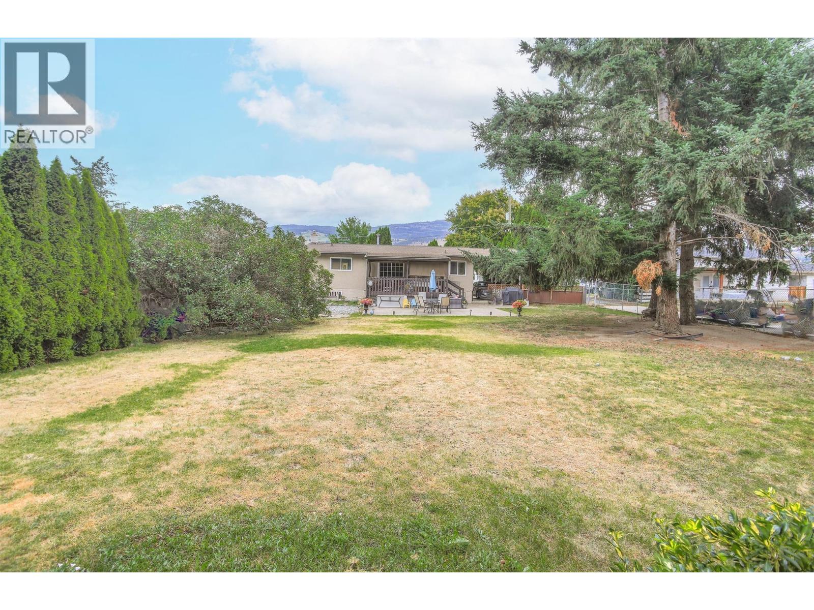 1530 Friesen Road, Kelowna, British Columbia  V1X 4X6 - Photo 30 - 10393180
