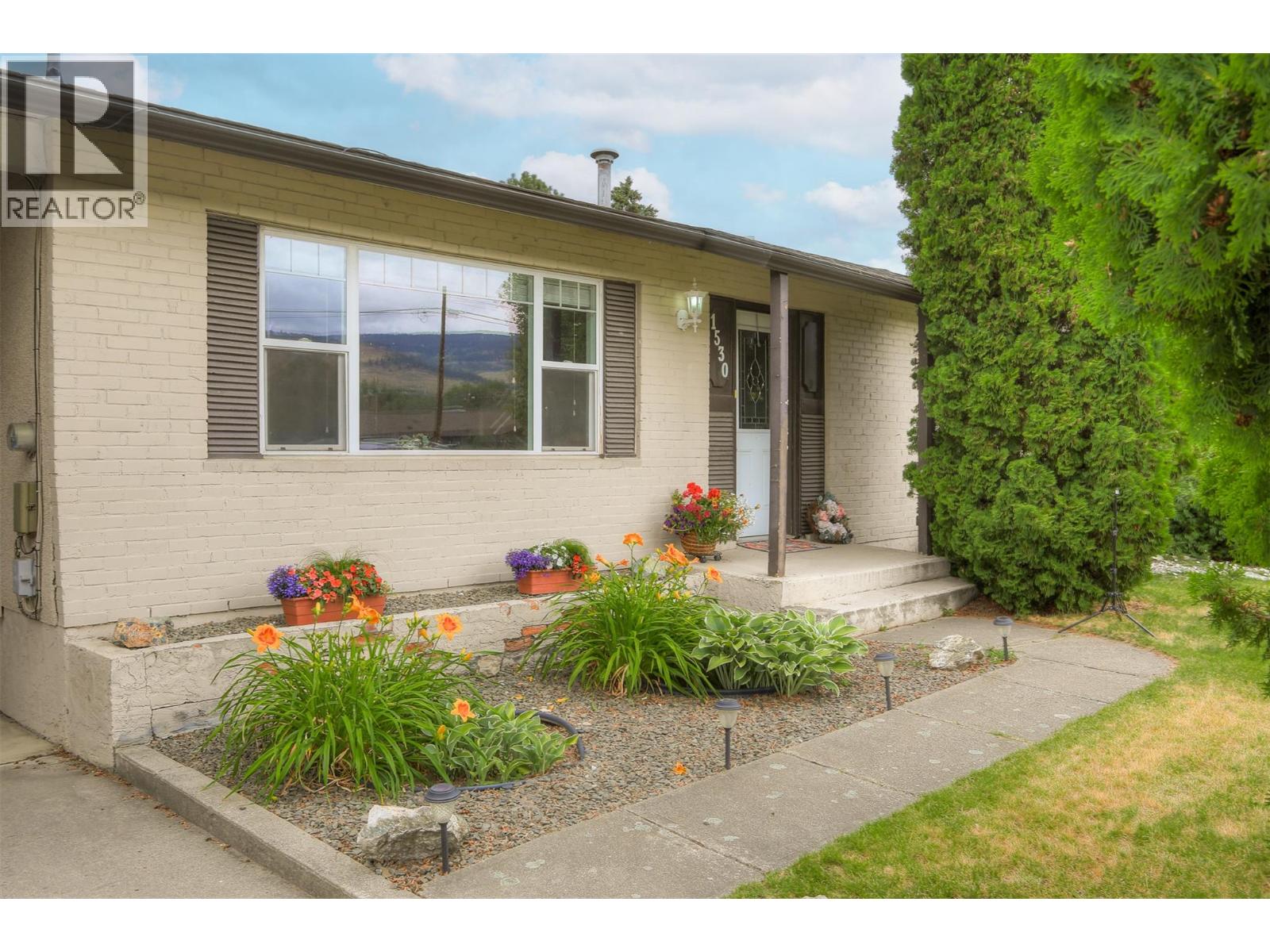 1530 Friesen Road, Kelowna, British Columbia  V1X 4X6 - Photo 4 - 10393180