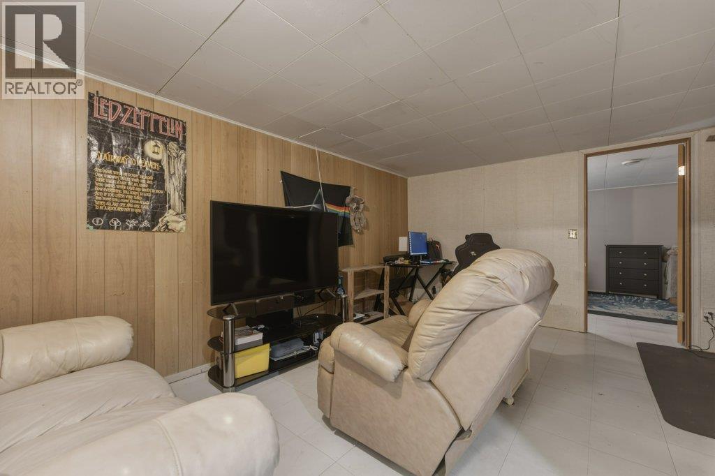 3580 20 Avenue Se, Salmon Arm, British Columbia  V1E 1X9 - Photo 28 - 10393337