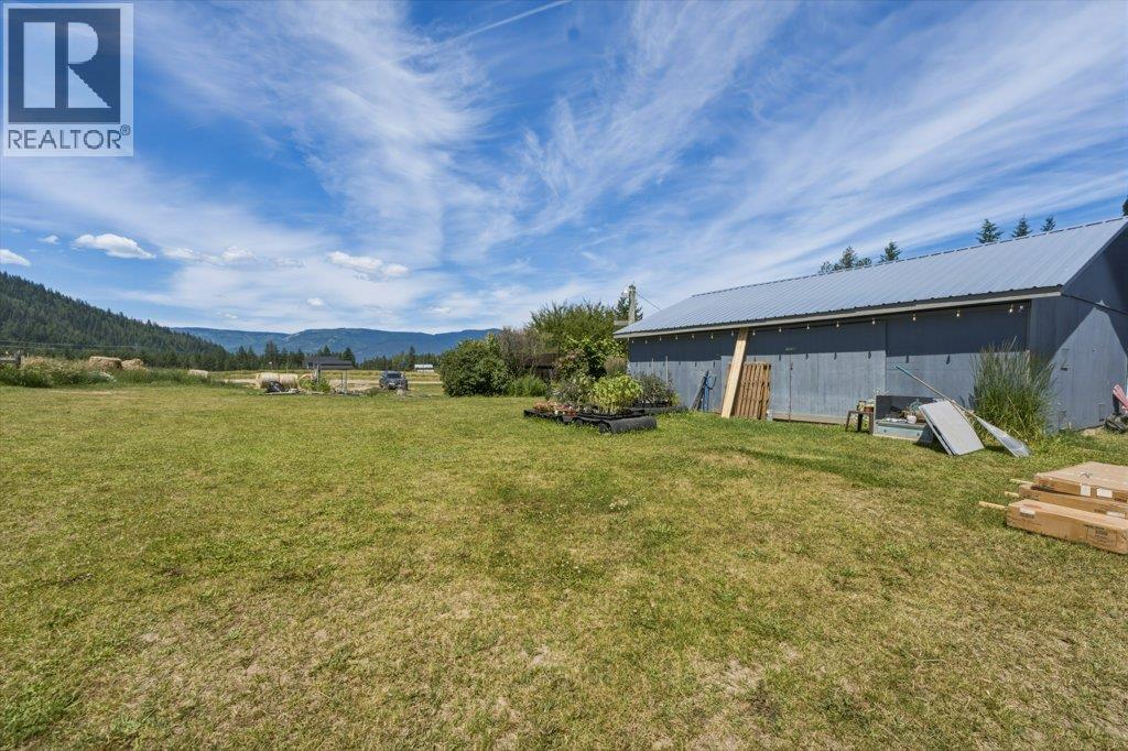 3580 20 Avenue Se, Salmon Arm, British Columbia  V1E 1X9 - Photo 41 - 10393337
