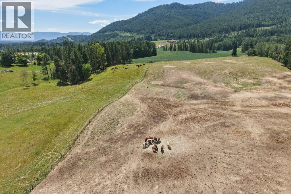 3580 20 Avenue Se, Salmon Arm, British Columbia  V1E 1X9 - Photo 59 - 10393337
