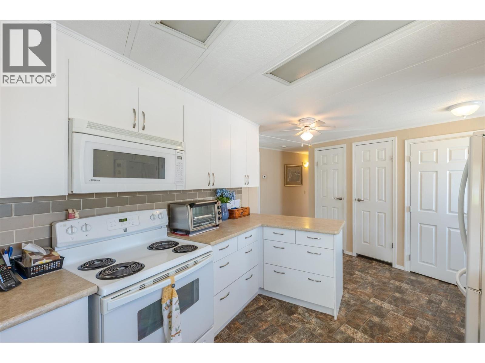 999 Burnaby Avenue Unit# 66, Penticton, British Columbia  V2A 1G7 - Photo 17 - 10392994