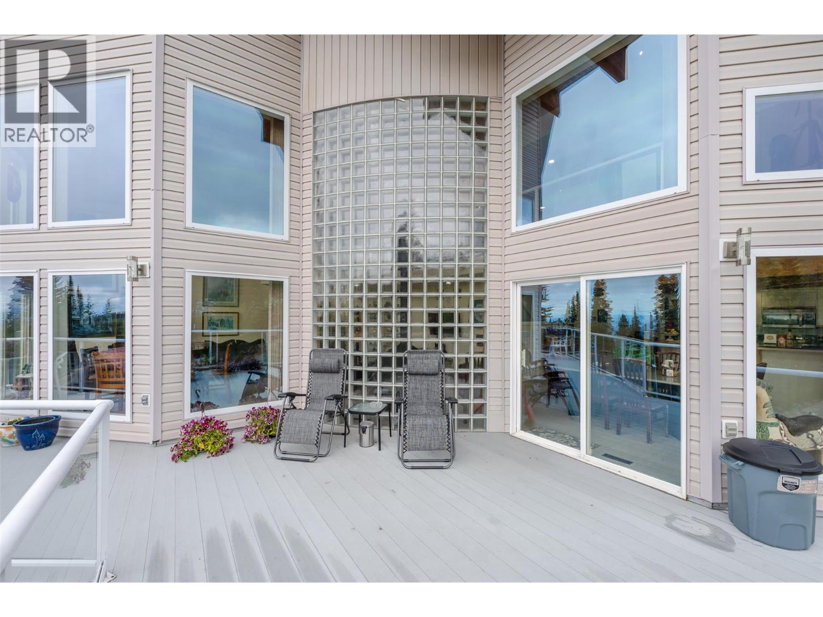 200 Cougar Road, Oliver, British Columbia  V0H 1T0 - Photo 21 - 10393212