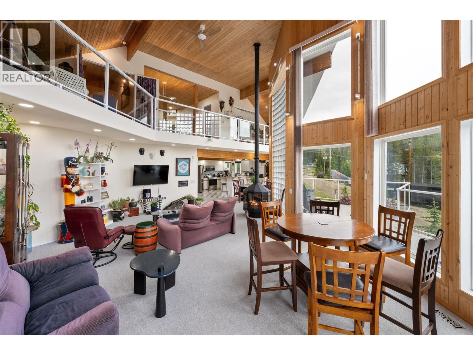 200 Cougar Road, Oliver, British Columbia  V0H 1T0 - Photo 7 - 10393212