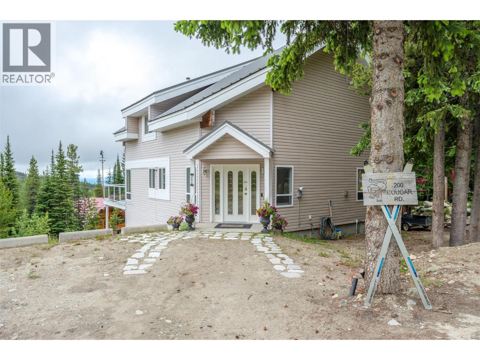 200 Cougar Road, Oliver, British Columbia  V0H 1T0 - Photo 77 - 10393212