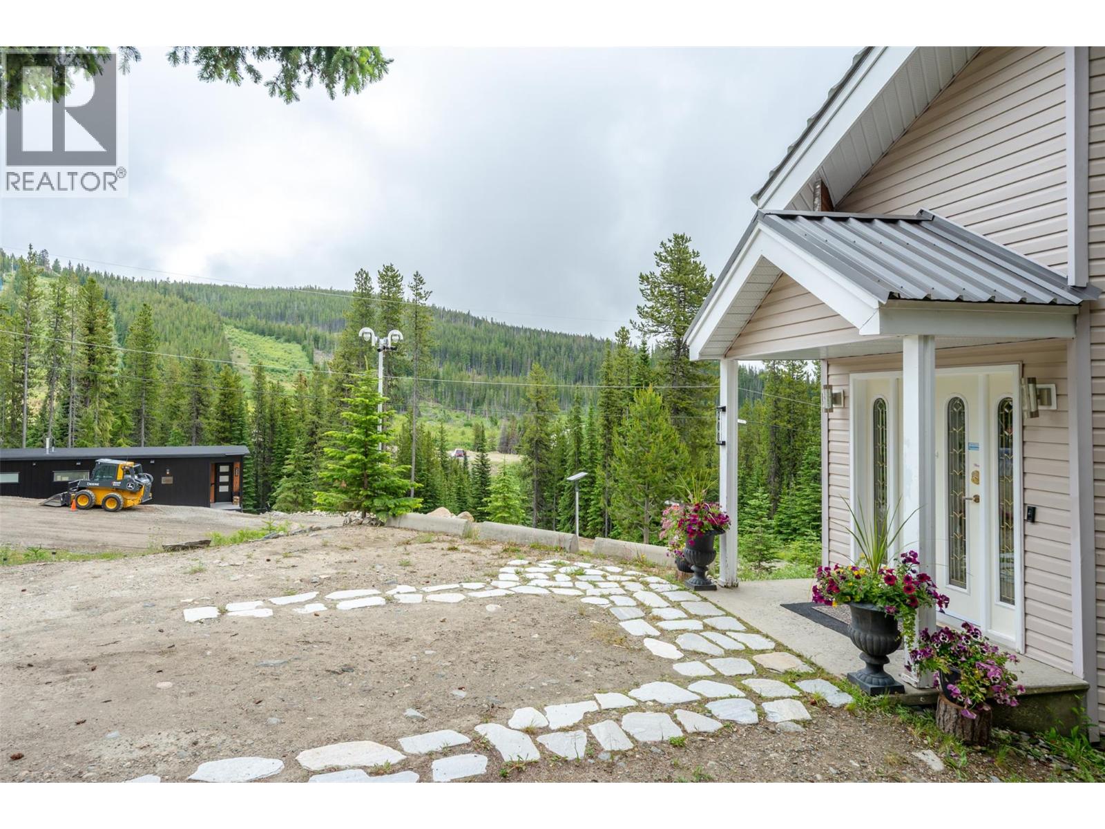200 Cougar Road, Oliver, British Columbia  V0H 1T0 - Photo 79 - 10393212