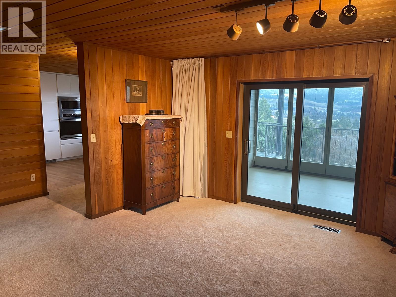 460 Crestview Drive, Coldstream, British Columbia  V1B 2X6 - Photo 27 - 10393331