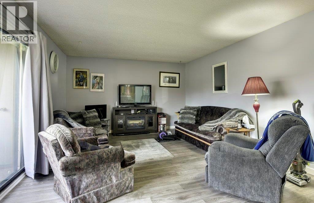 880 Badke Road Unit# 203c, Kelowna, British Columbia  V1X 5Z6 - Photo 2 - 10393276