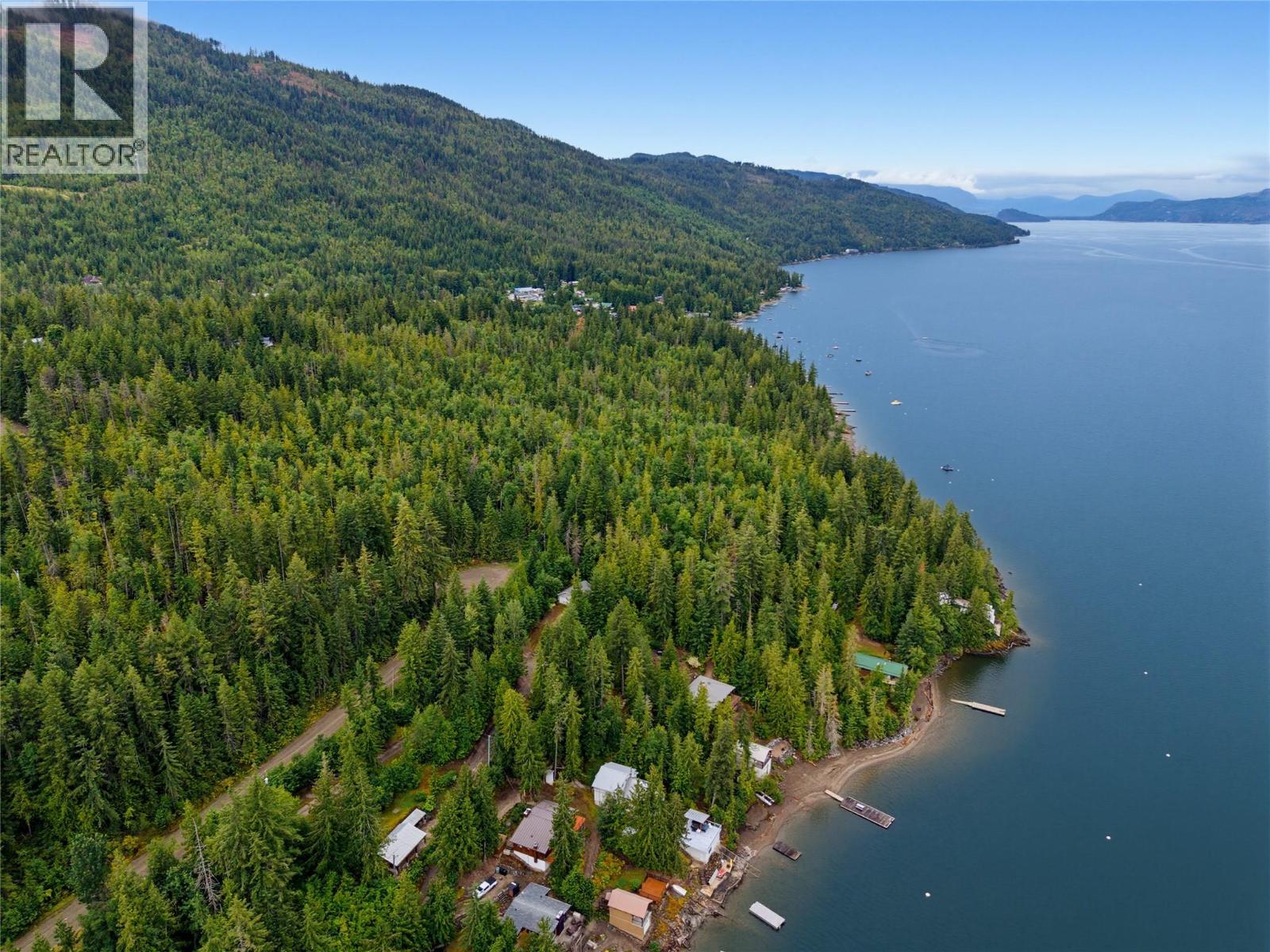 4255 Justin Road, Eagle Bay, British Columbia  V0E 1T0 - Photo 10 - 10392627