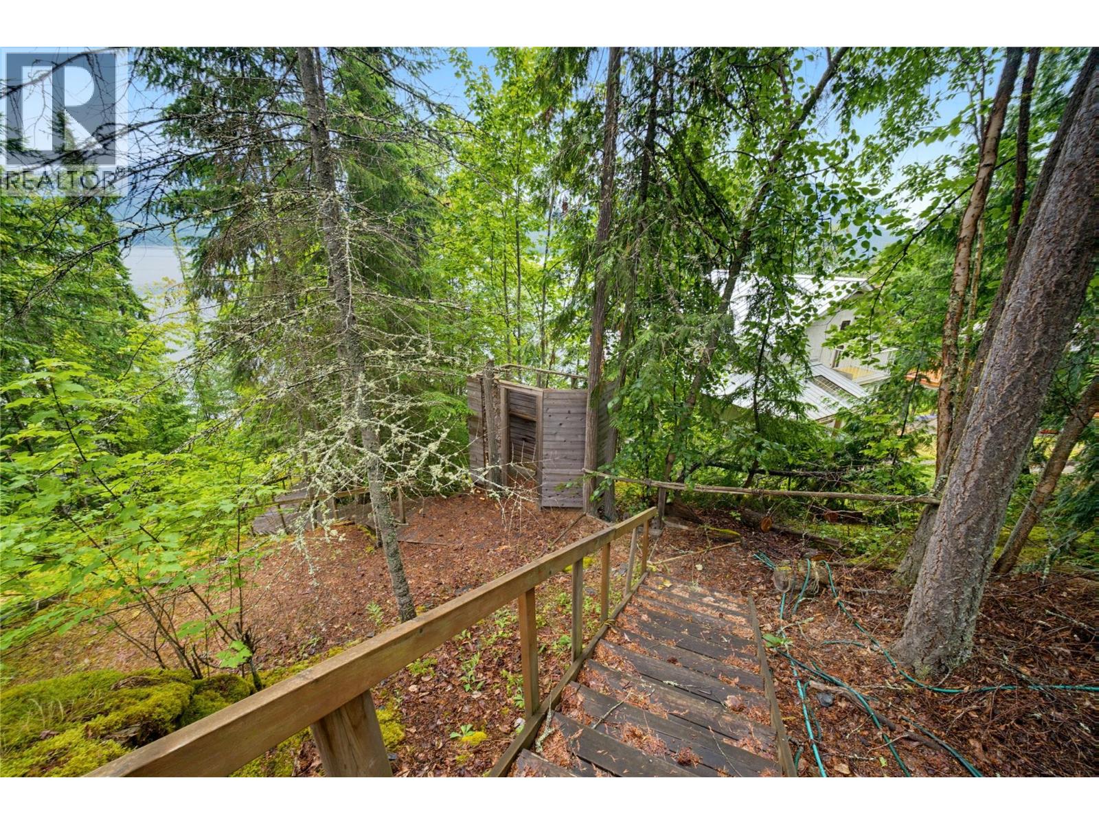 4255 Justin Road, Eagle Bay, British Columbia  V0E 1T0 - Photo 20 - 10392627