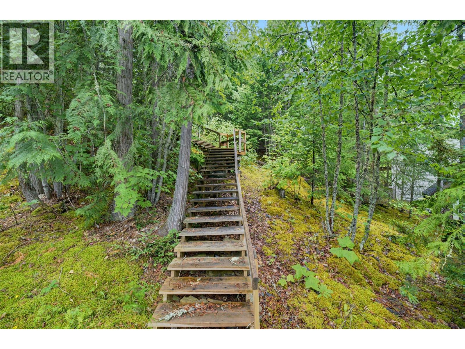 4255 Justin Road, Eagle Bay, British Columbia  V0E 1T0 - Photo 25 - 10392627