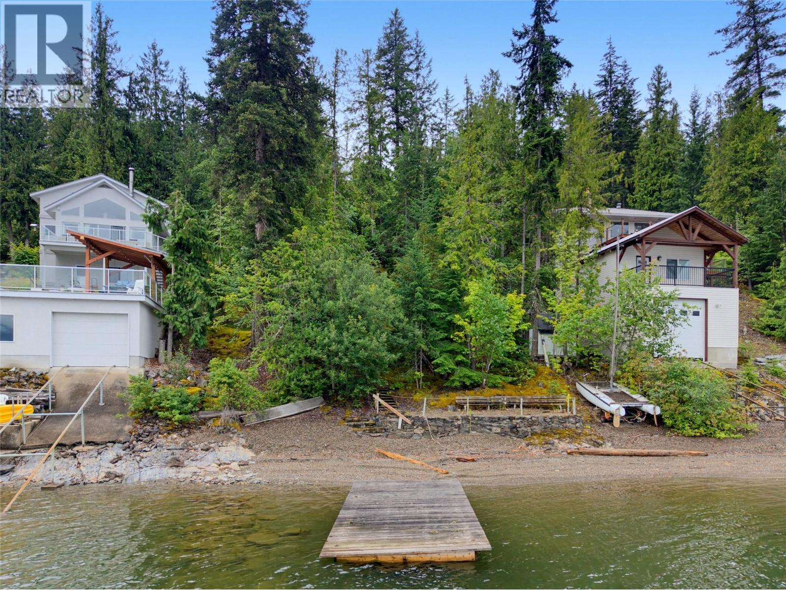 4255 Justin Road, Eagle Bay, British Columbia  V0E 1T0 - Photo 4 - 10392627
