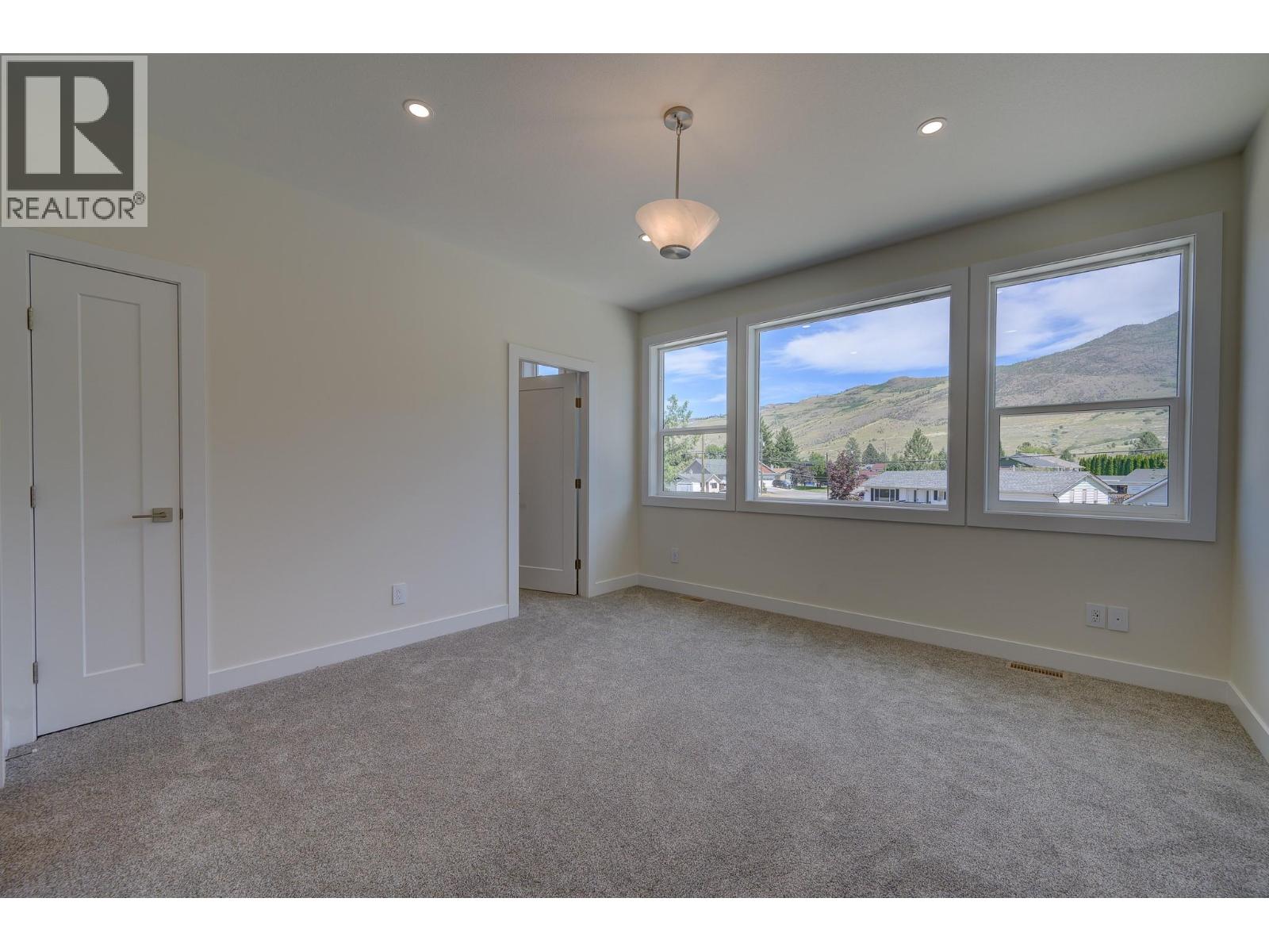 3224 Bank Road, Kamloops, British Columbia  V2B 6Z7 - Photo 14 - 10393422