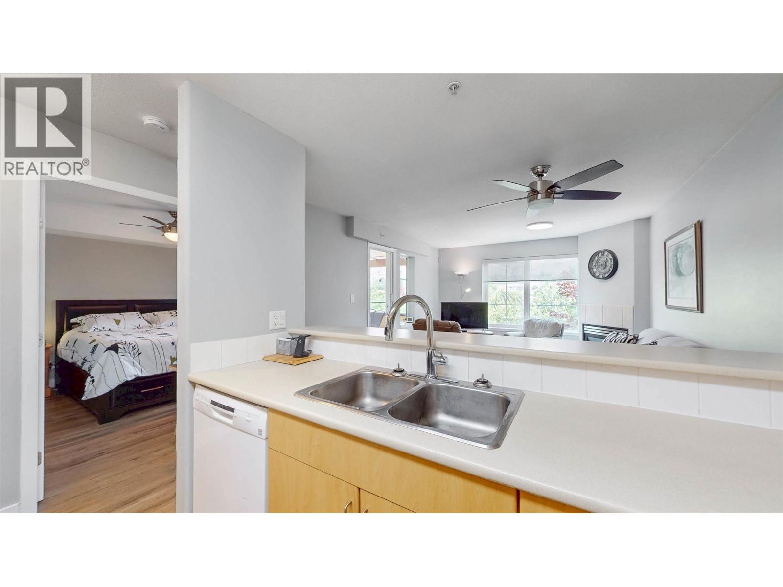 7600 Cottonwood Drive Unit# 308, Osoyoos, British Columbia  V0H 1V3 - Photo 6 - 10393368
