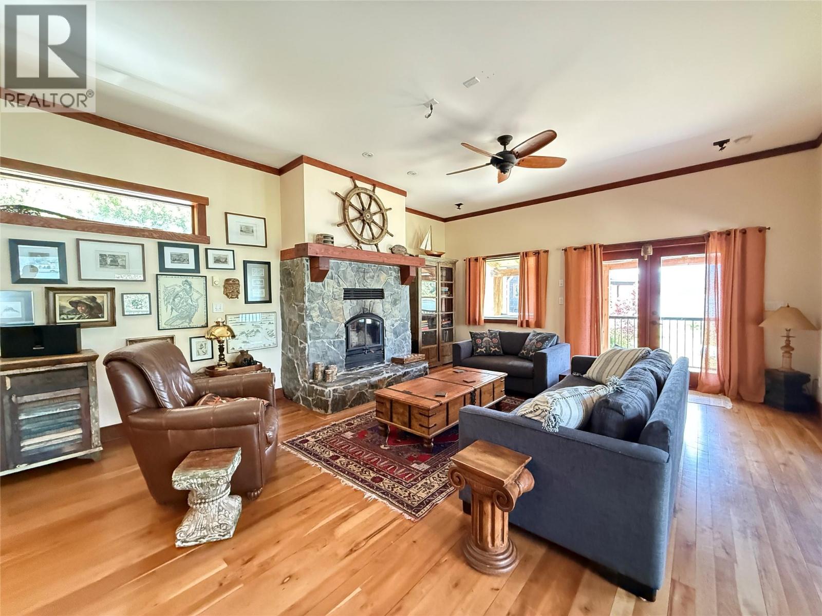 113 Kootenay Lake Road, Procter, British Columbia  V0G 1V0 - Photo 16 - 10393265
