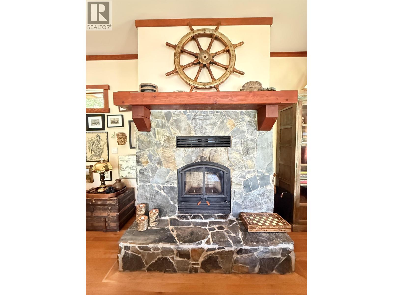 113 Kootenay Lake Road, Procter, British Columbia  V0G 1V0 - Photo 17 - 10393265