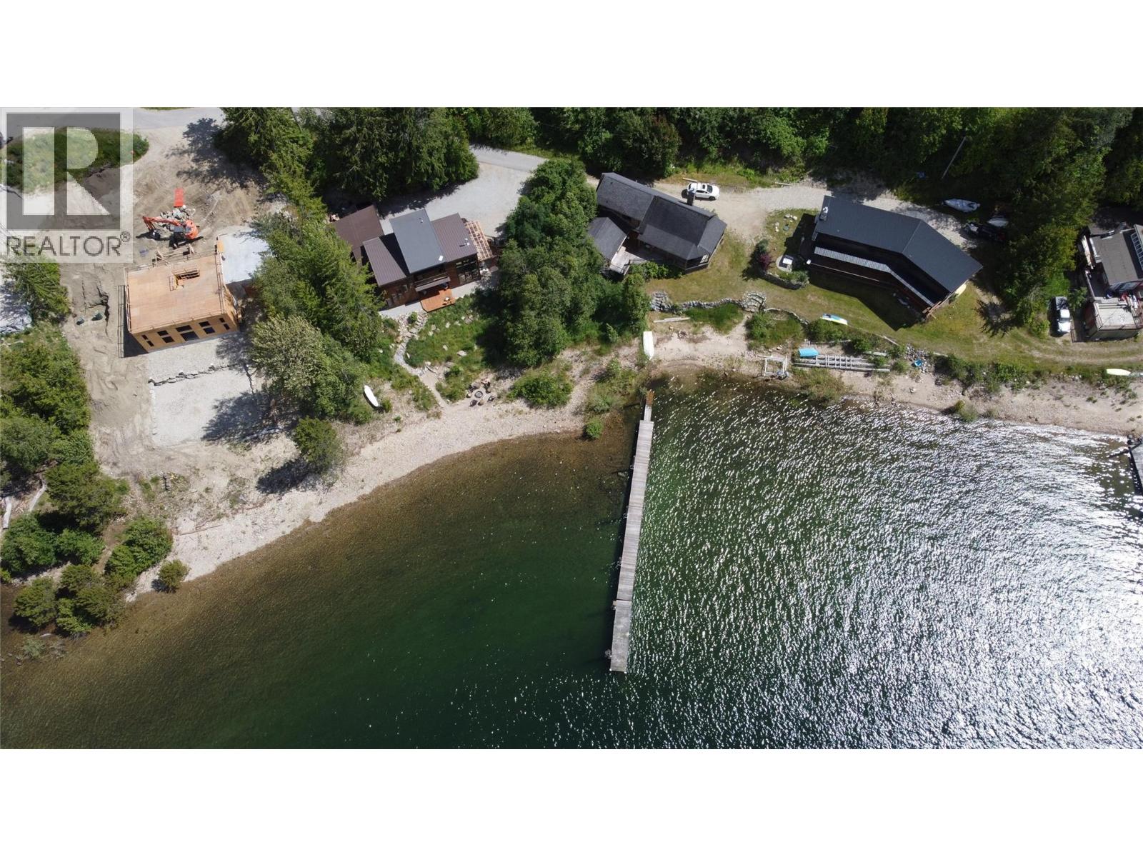 113 Kootenay Lake Road, Procter, British Columbia  V0G 1V0 - Photo 2 - 10393265