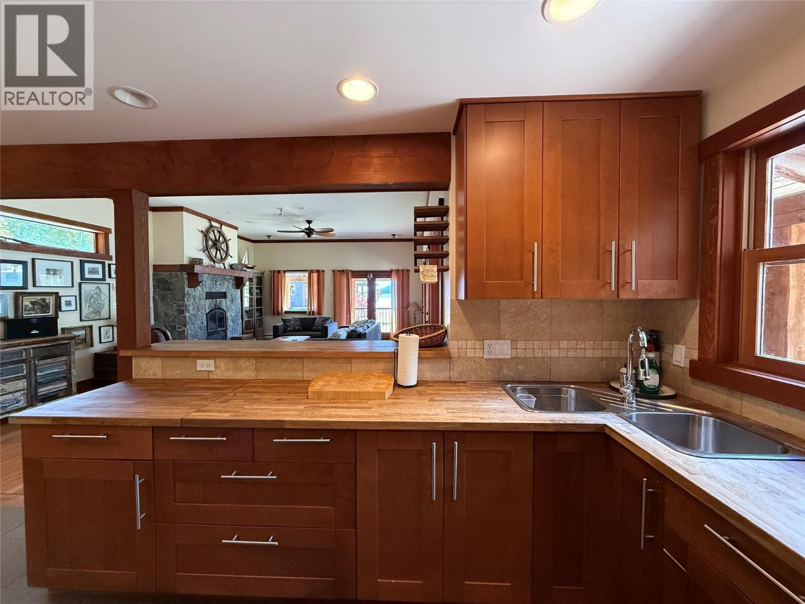113 Kootenay Lake Road, Procter, British Columbia  V0G 1V0 - Photo 28 - 10393265